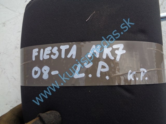 hlavová opierka na ford fiestu mk7, 